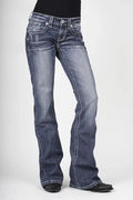 Stetson | 816 Classic Stretch Boot Cut (Light Wash) Jeans