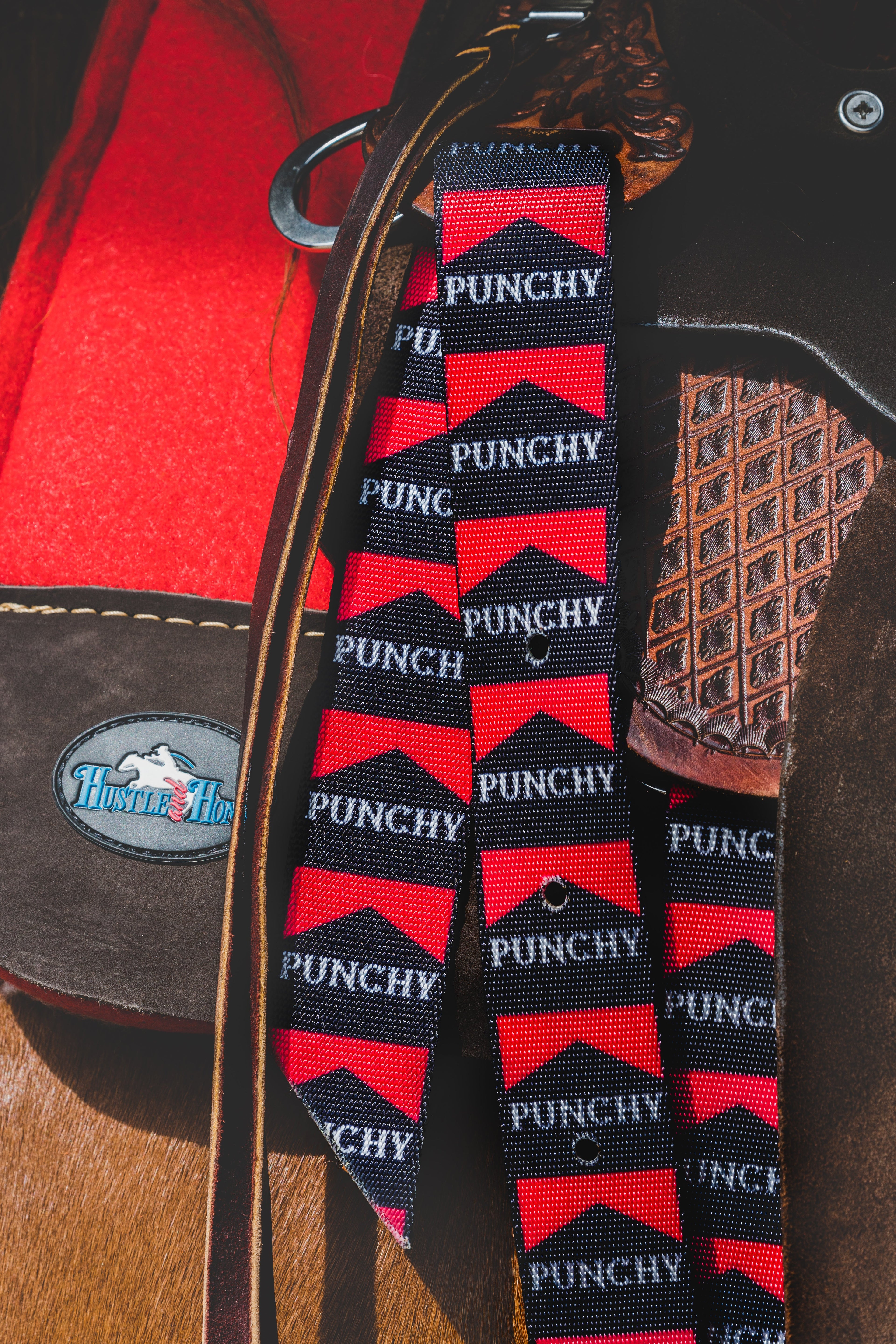 Hustle and Home | Black Punchy Cinch Strap Set