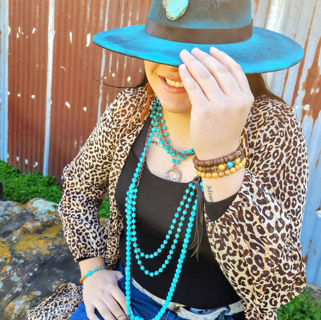 **Bracelet Bar-Wood & Blue Turquoise Beads 806u