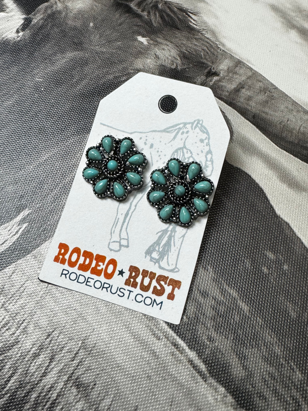 The Daisy If Ya Do Studs - Turquoise