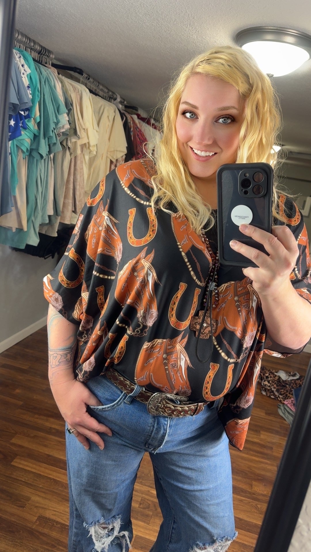 The Lucky Horse Shoe Top