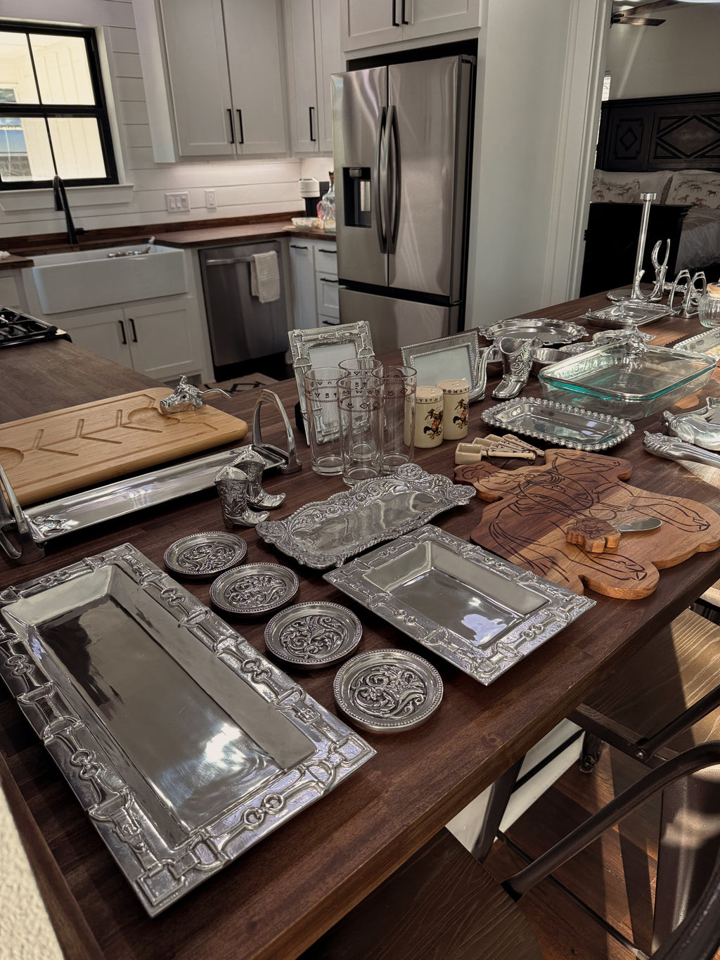 The Horse Bit Tray