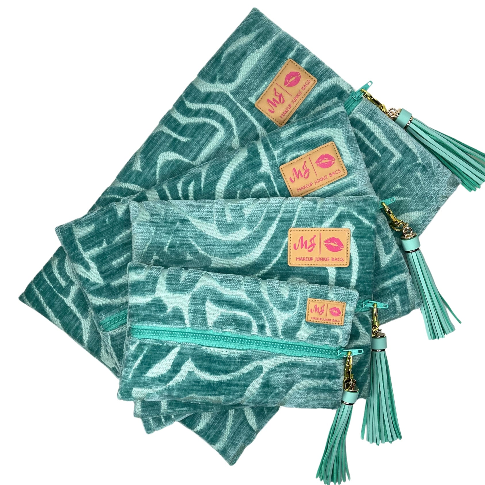 Makeup Junkie | Flat Lay Spill Resistant Bag : Amaze Turquoise