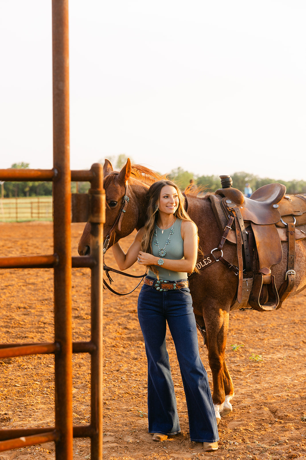 Wrangler | Wanderer 622 Dark Wash Flares