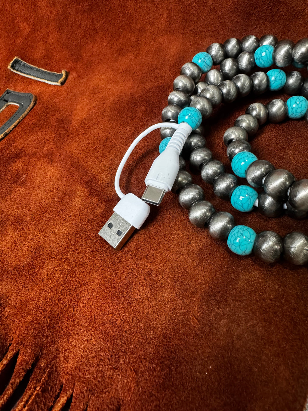 4-Way Faux Pearl Beaded Phone Charger - Turquoise