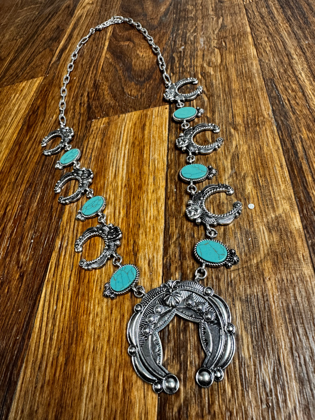 The Wanda Necklace
