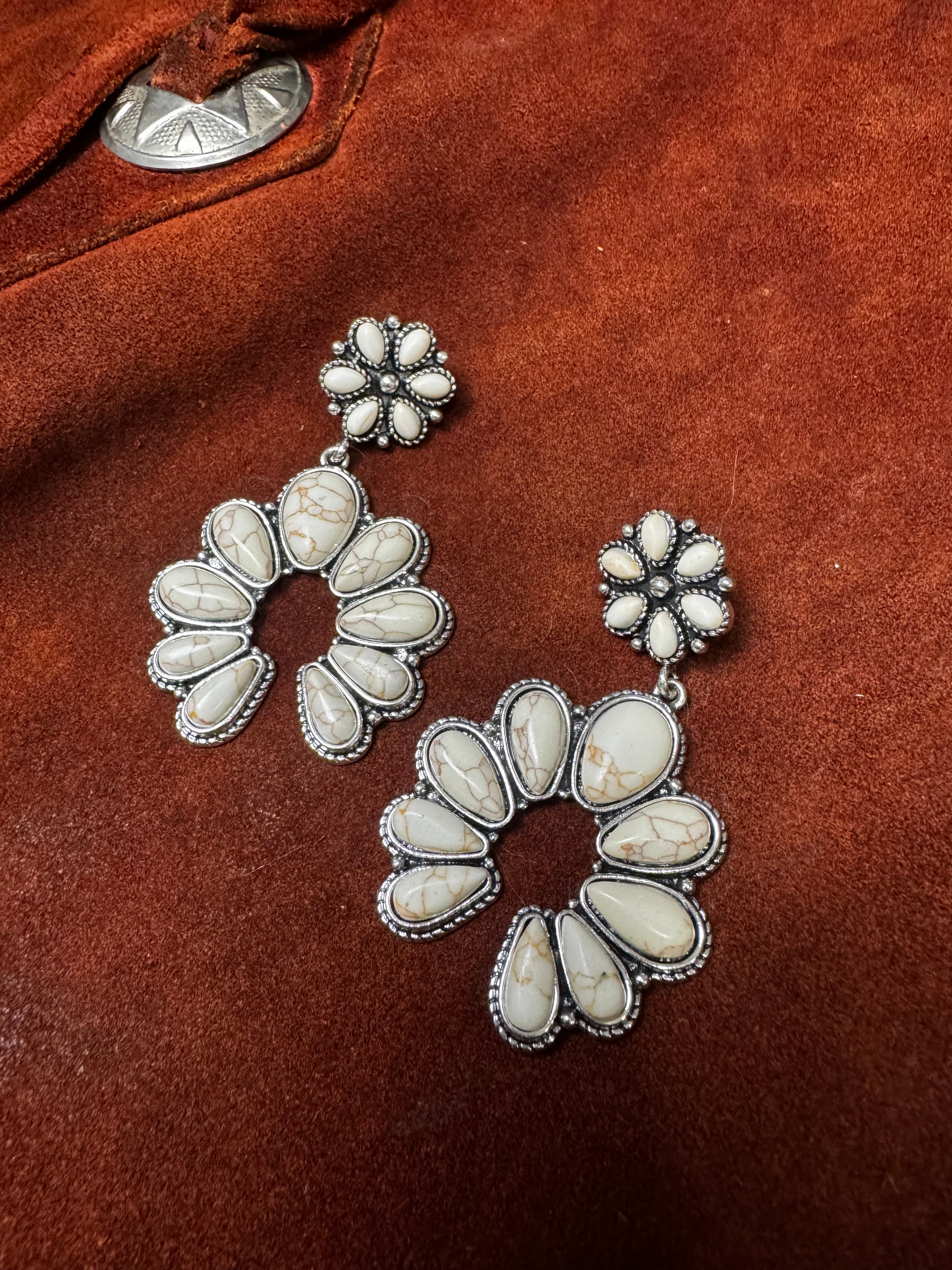 The Ashley Earrings - White