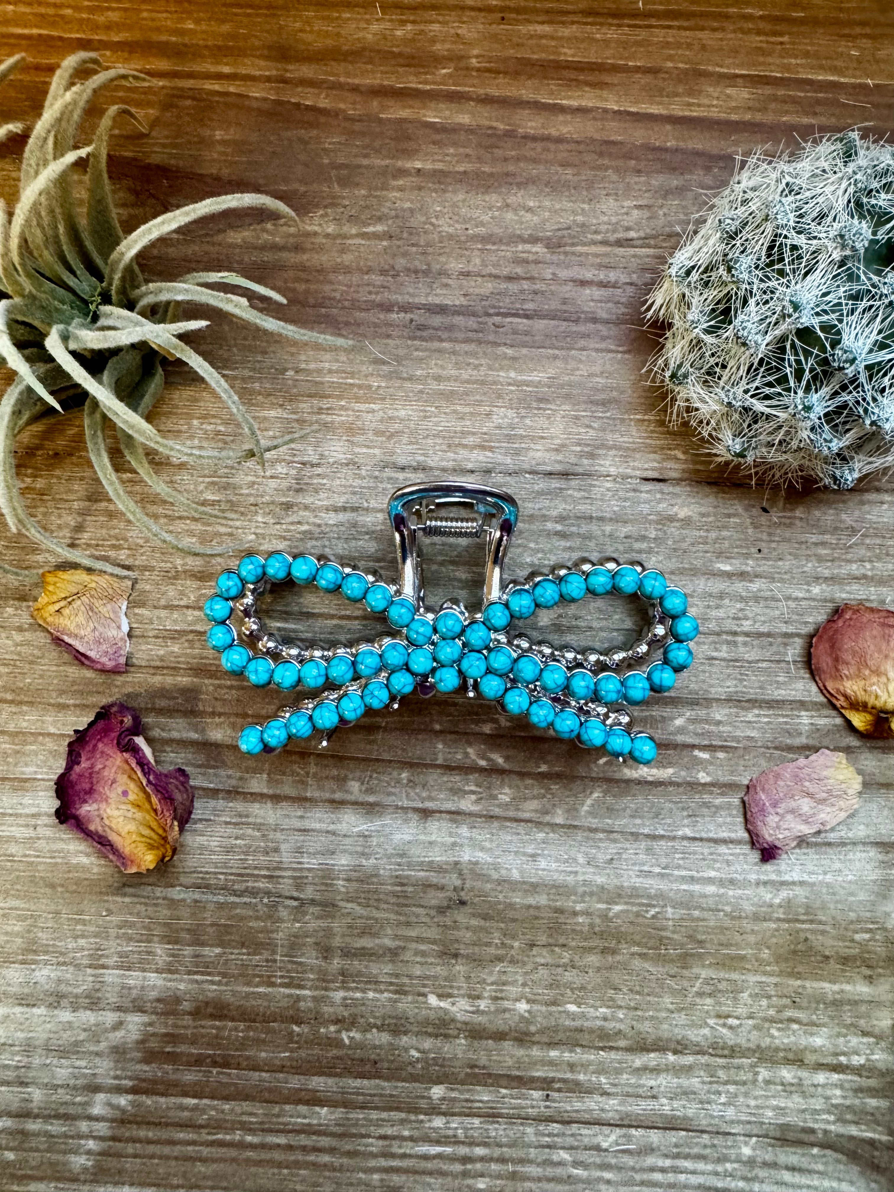 Turquoise Magnesite Bead Hair Clip