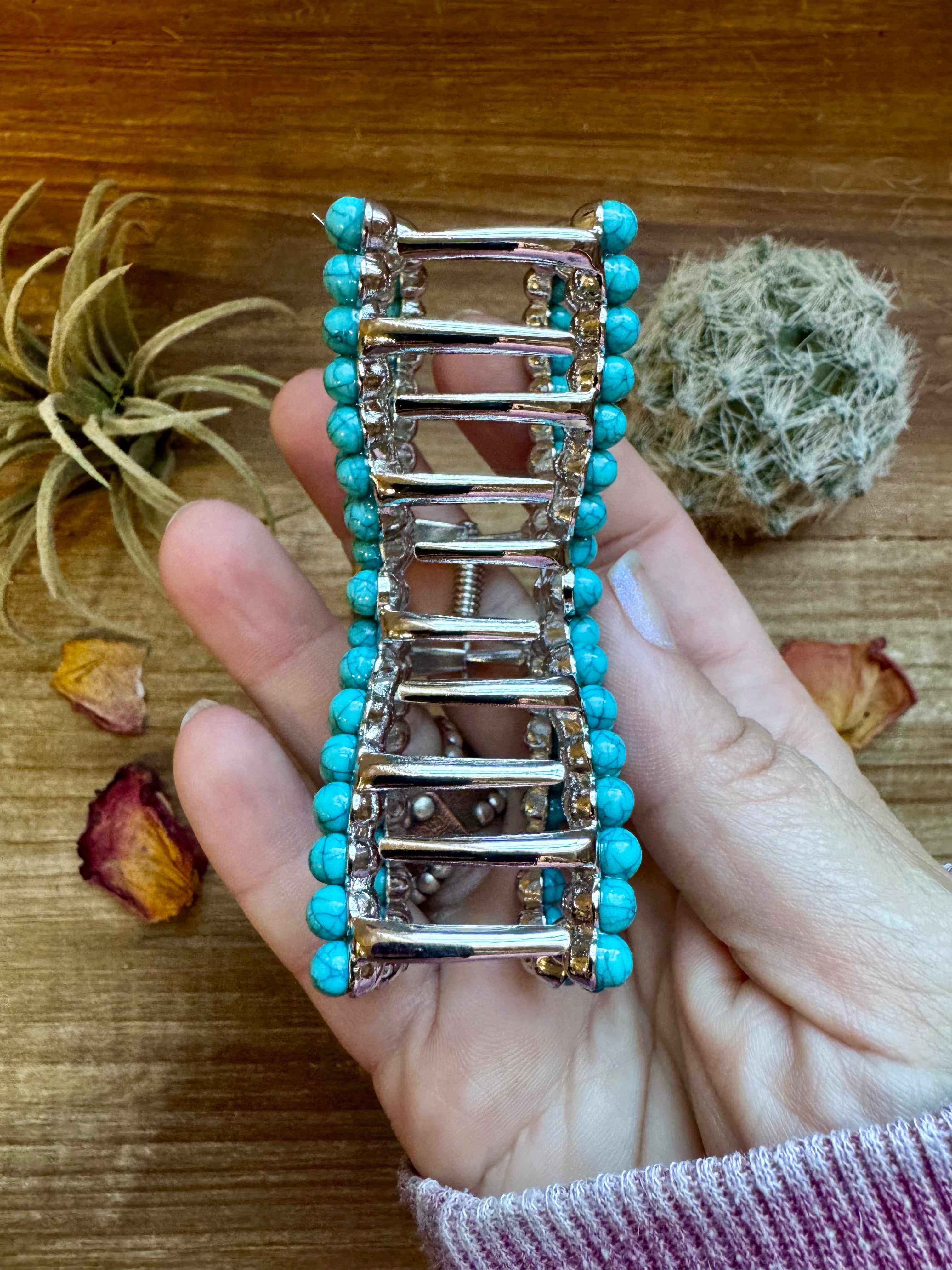 Turquoise Magnesite Bead Hair Clip