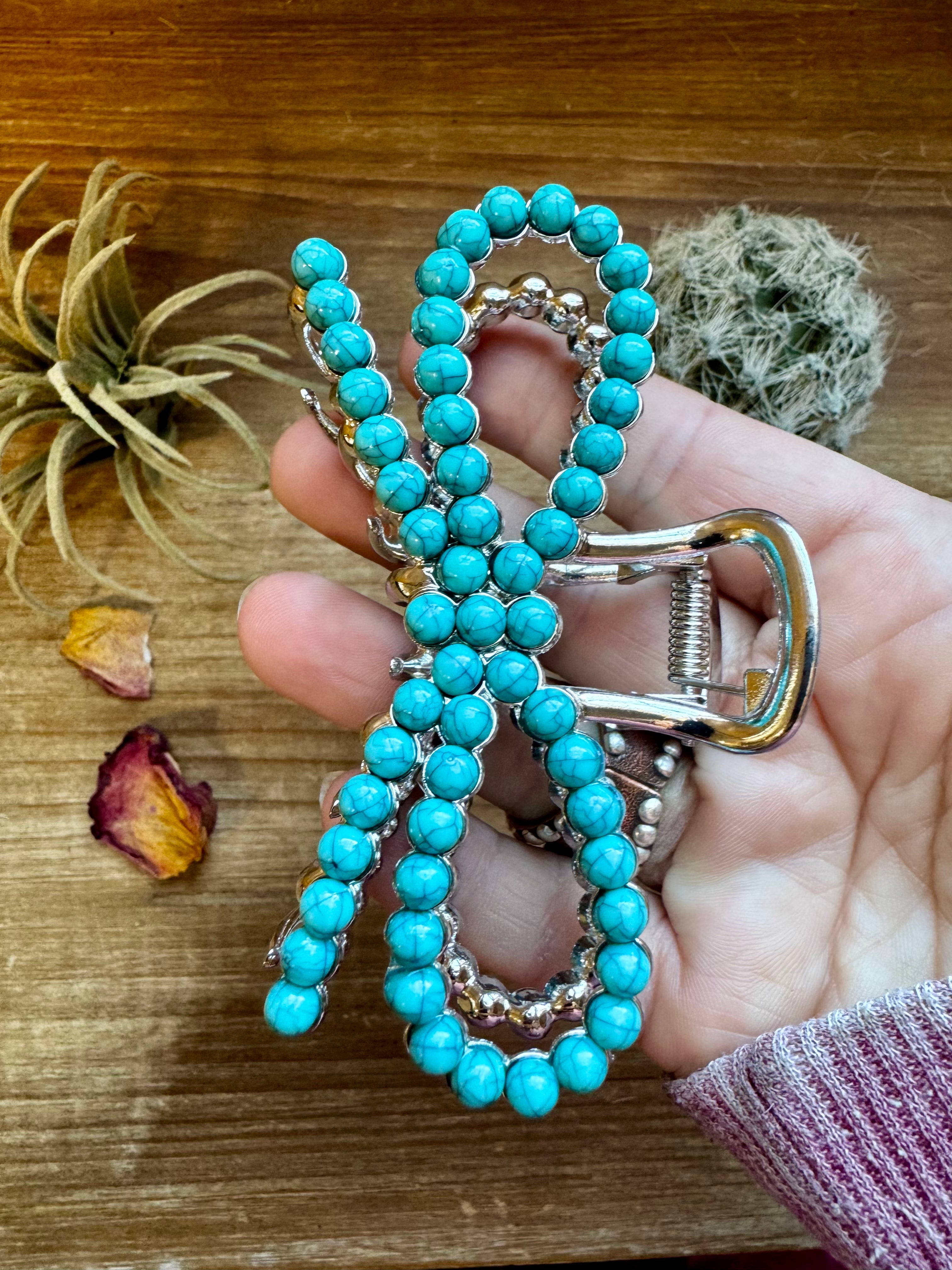 Turquoise Magnesite Bead Hair Clip