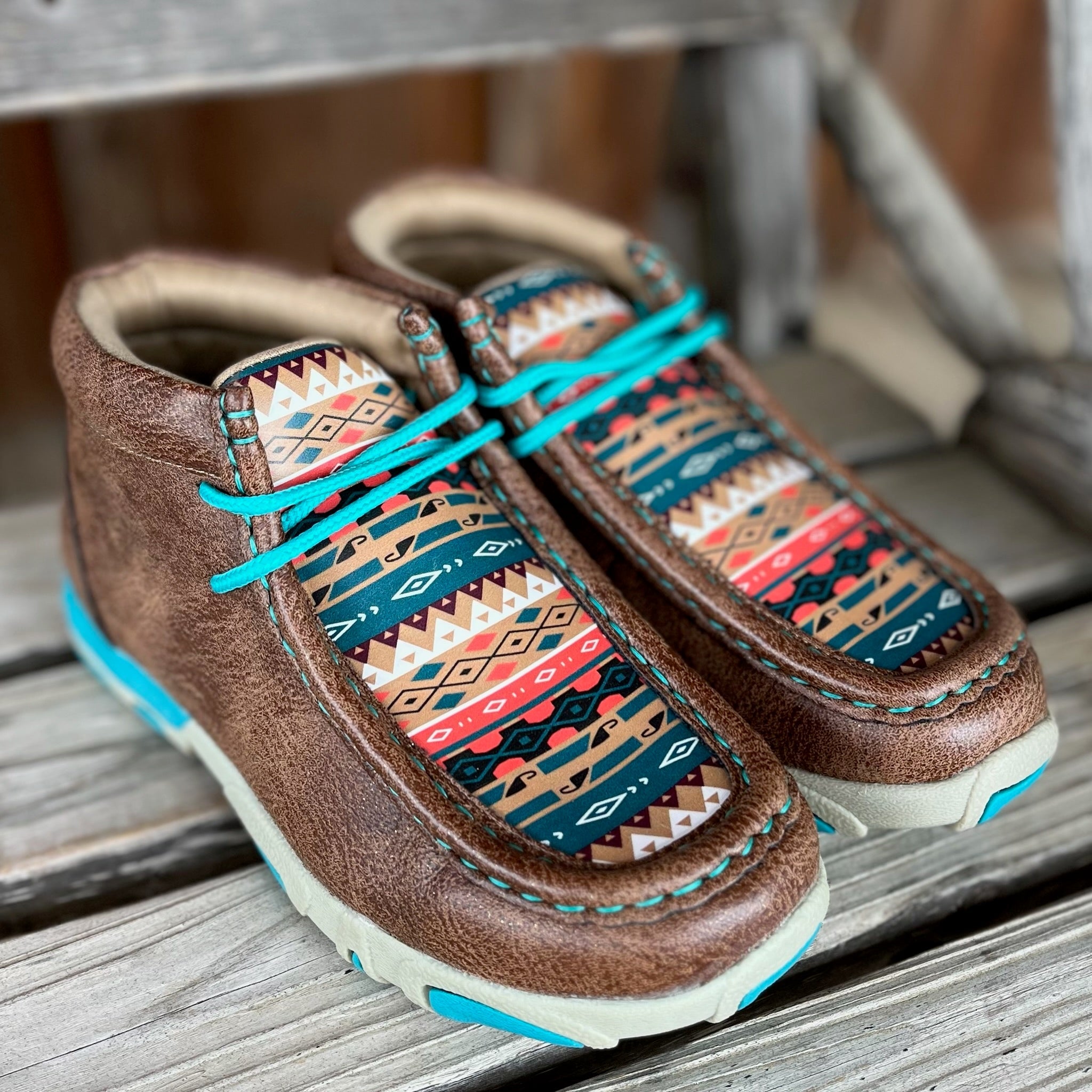 Twister | Girls Southwest Shoe
