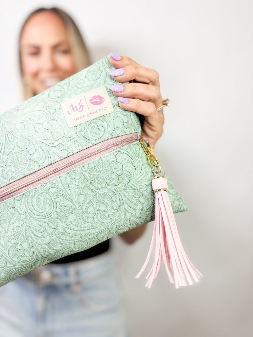 Makeup Junkie | Flat Lay Spill Resistant Bag : Southern Belle