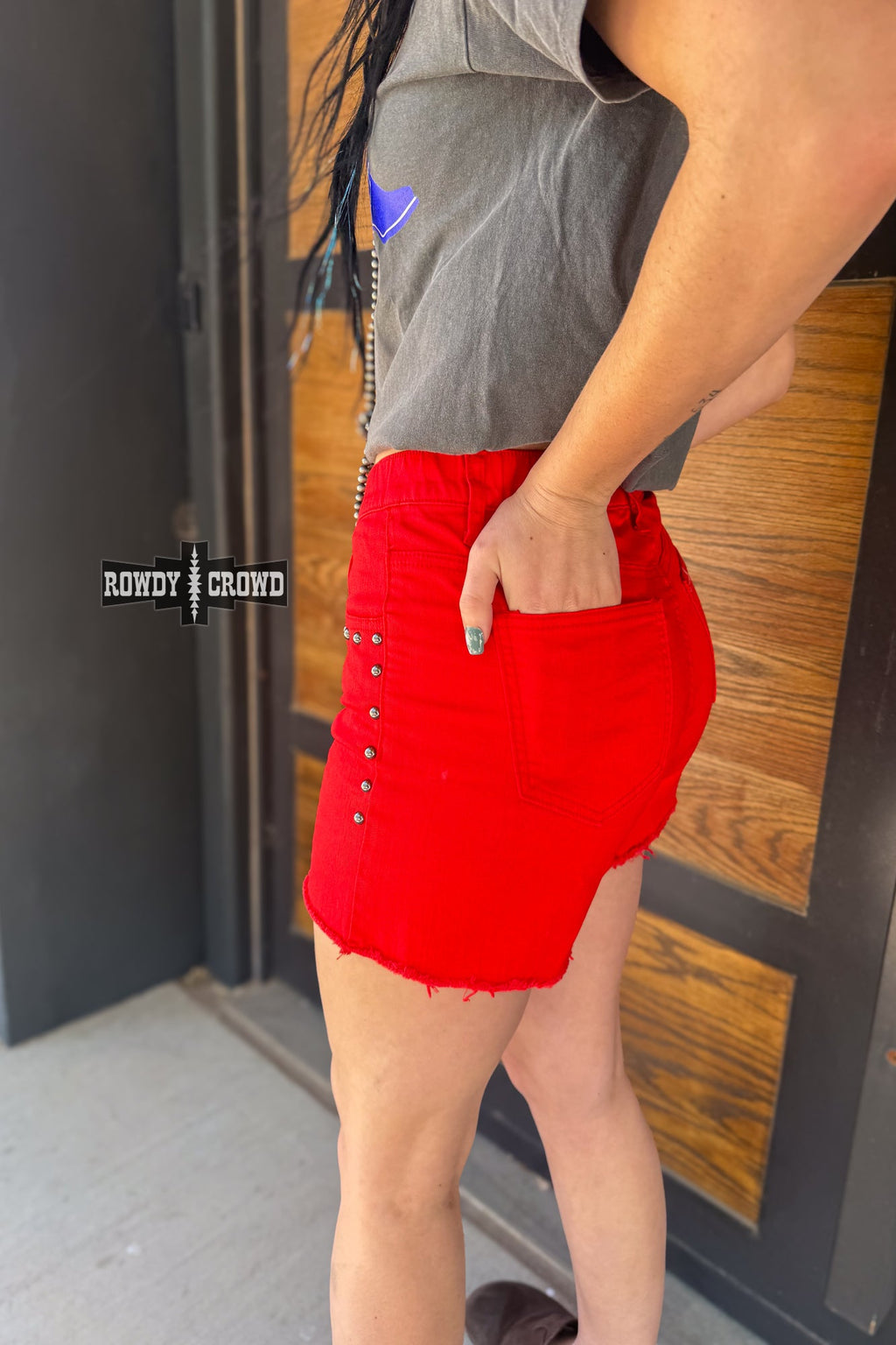 The Shenandoah Stud Shorts - Red