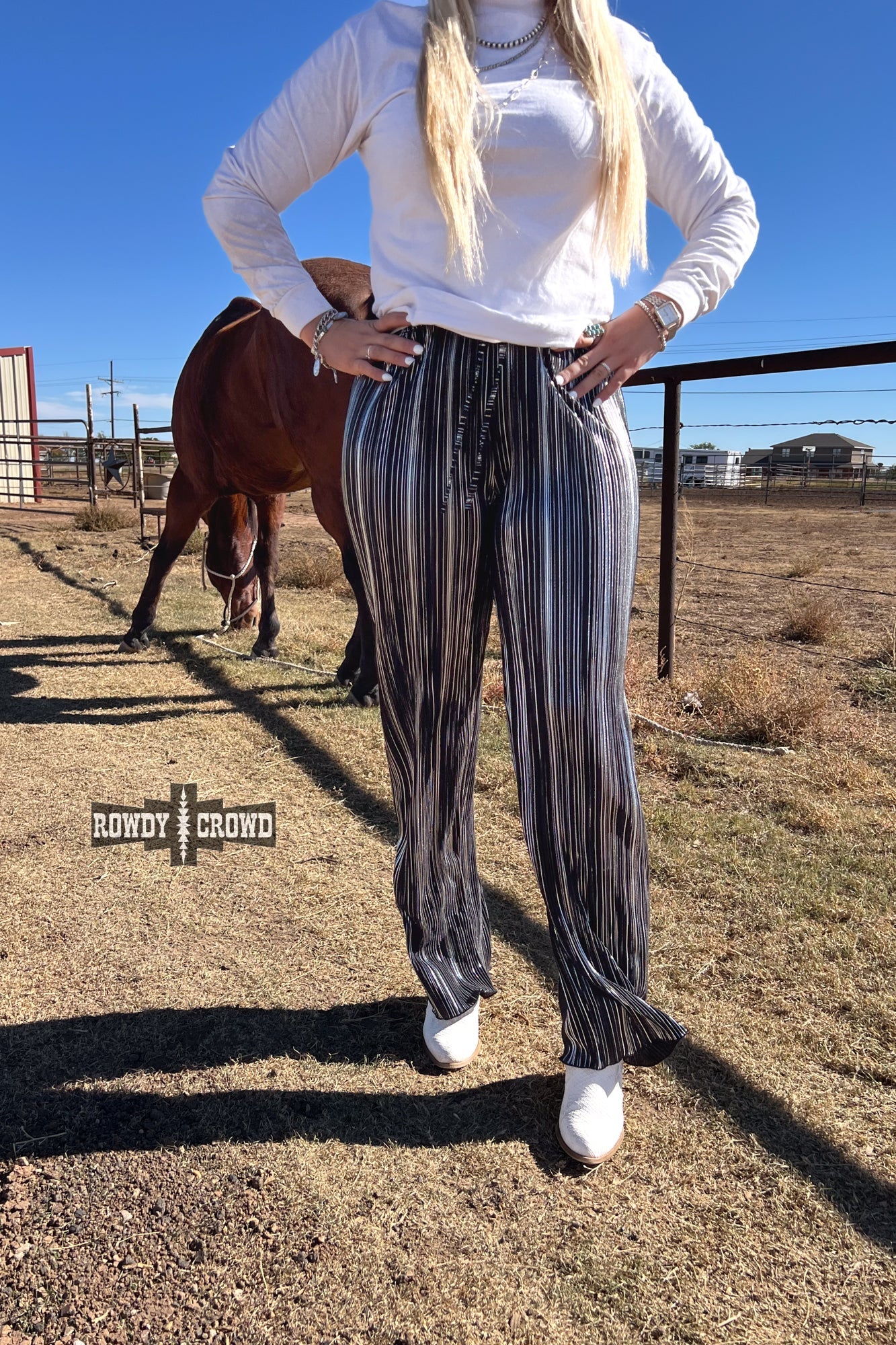 The Ruffled Cup Pants