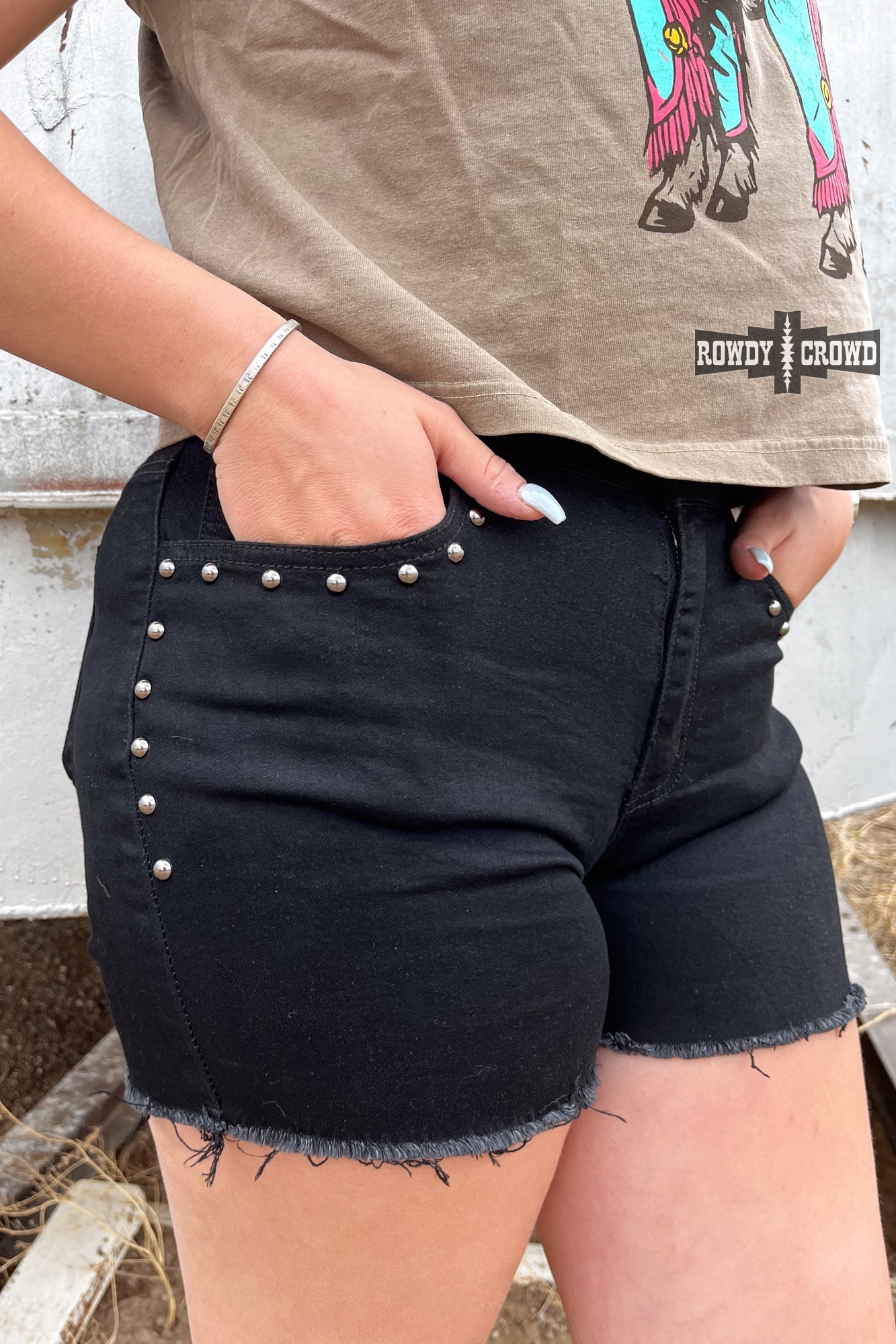 The Shenandoah Stud Shorts - Black