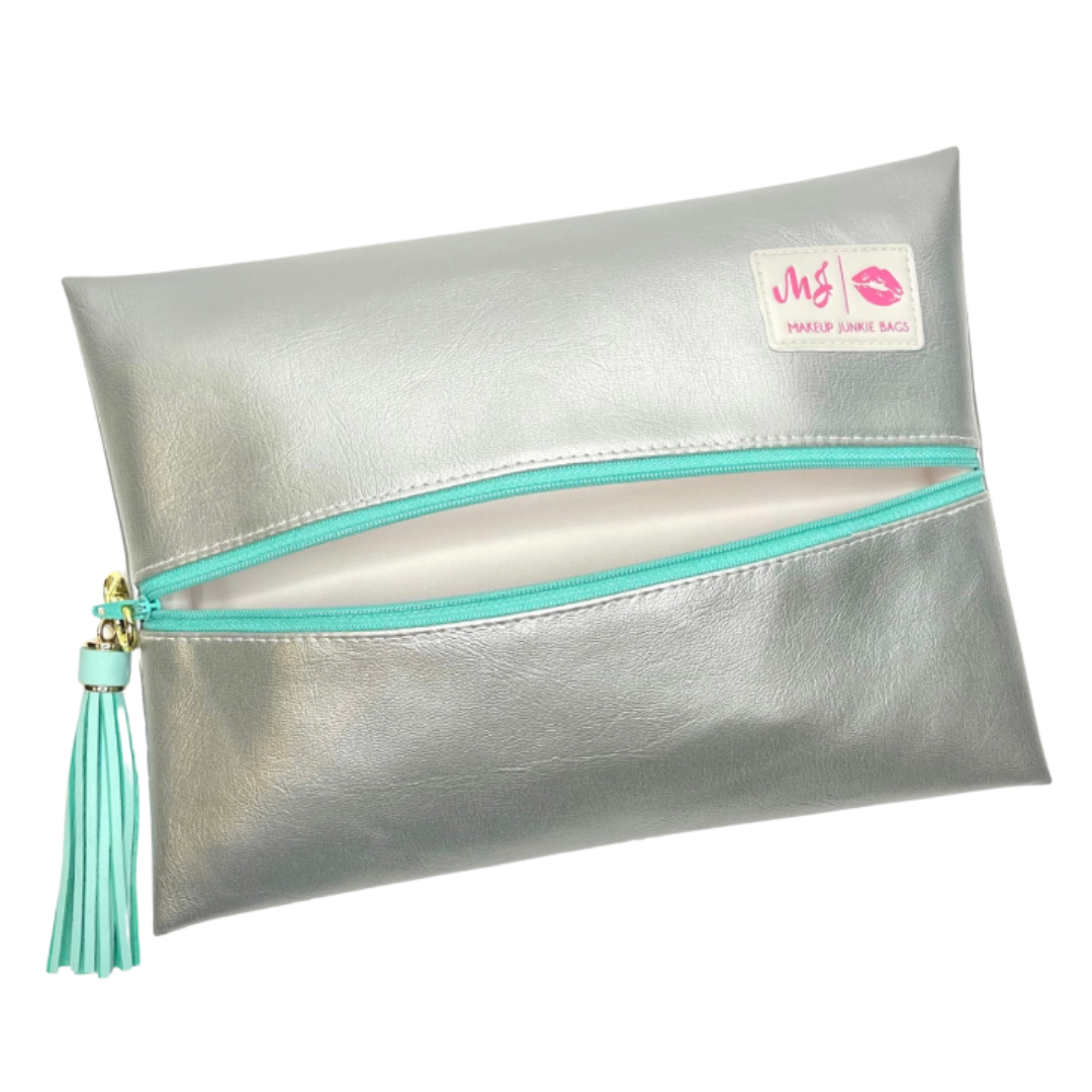 Makeup Junkie | Flat Lay Spill Resistant Bag : Silver Lining - Mint