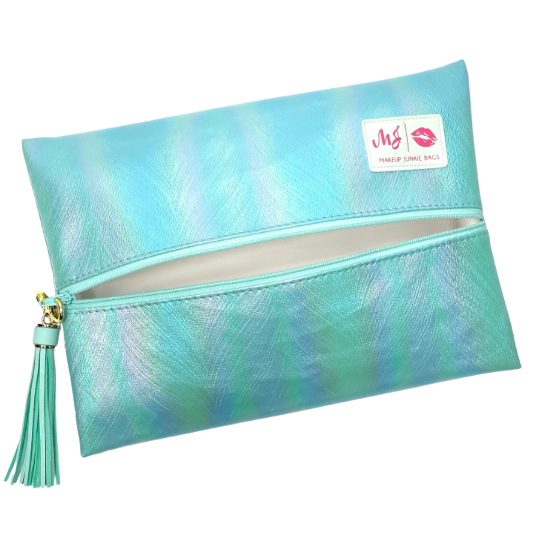 Makeup Junkie | Flat Lay Spill Resistant Bag : Venice Teal