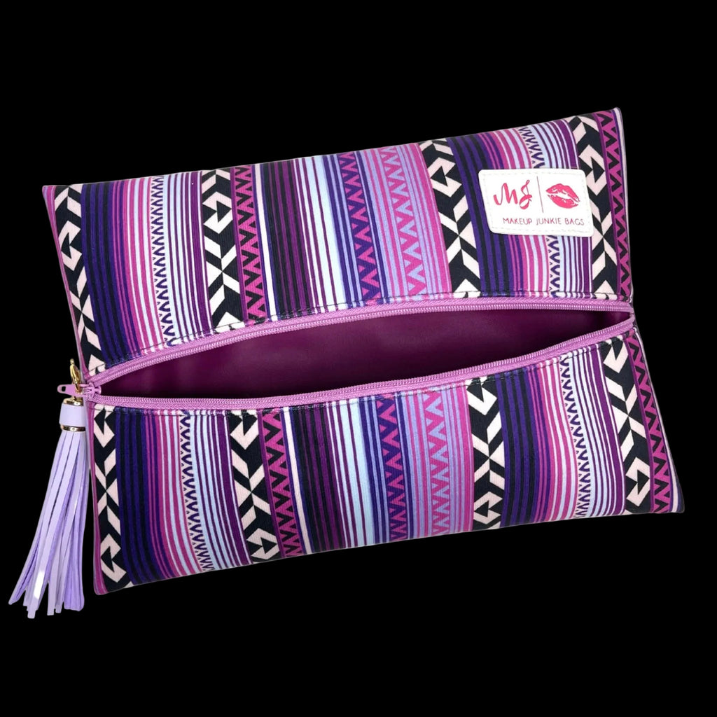 Makeup Junkie | Flat Lay Spill Resistant Bag : La Vida Lilac