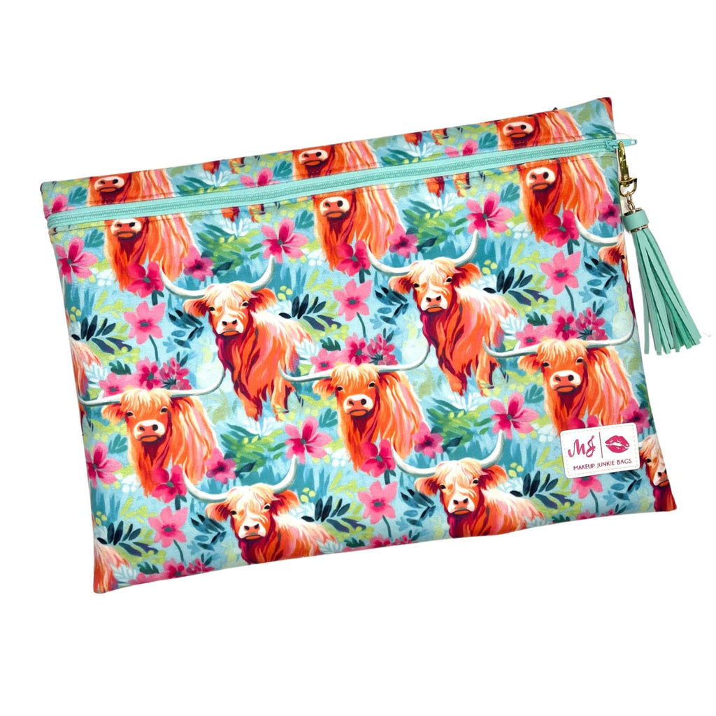 Makeup Junkie | Flat Lay Spill Resistant Bag : Farmers Daughter