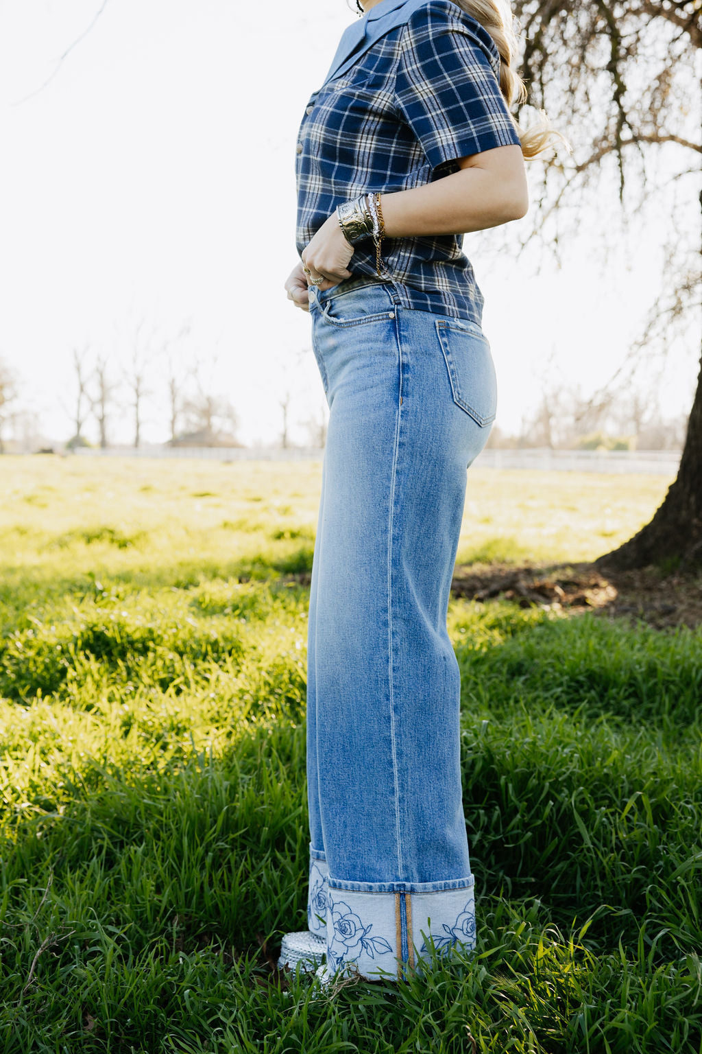 The Rowdy Rose Cuff Jeans