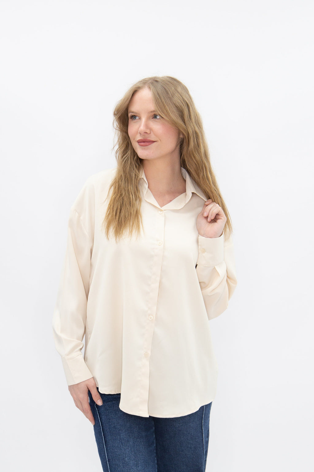 The Kathryn Classic Button-Up, Ivory