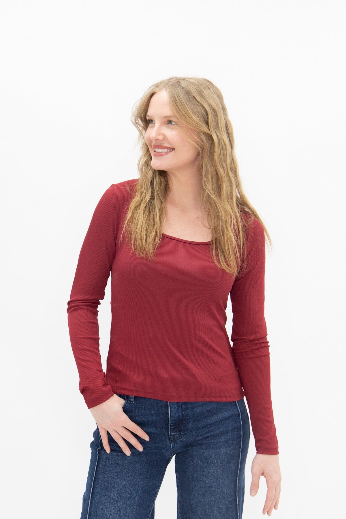 The Allison Square Neck Long Sleeve Top, Maroon