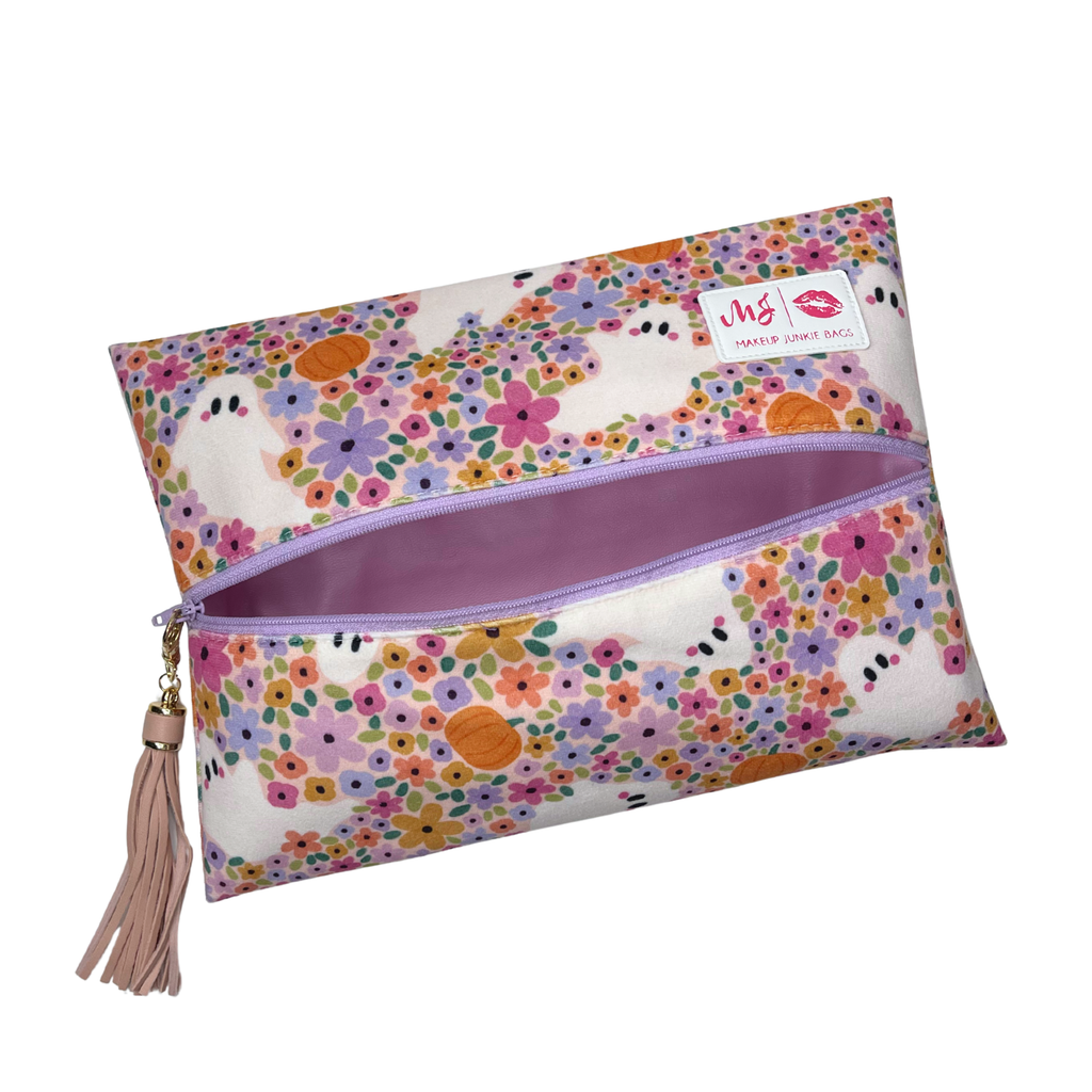 Make-Up Junkie Bags | Boo-tiful Blooms