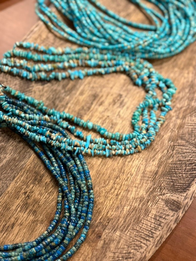 The Seneka - Authentic Turquoise Chips Beaded Necklace
