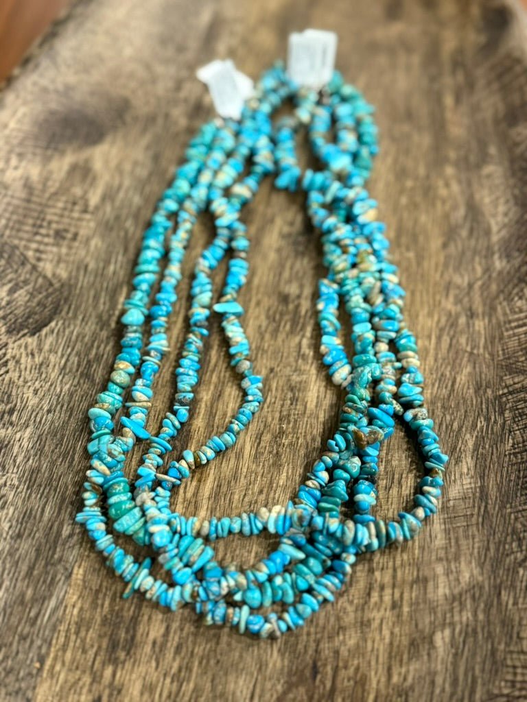 The Seneka - Authentic Turquoise Chips Beaded Necklace