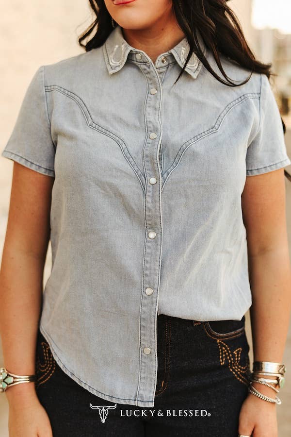 The Jolie Sunfaded Pearl Snap Top
