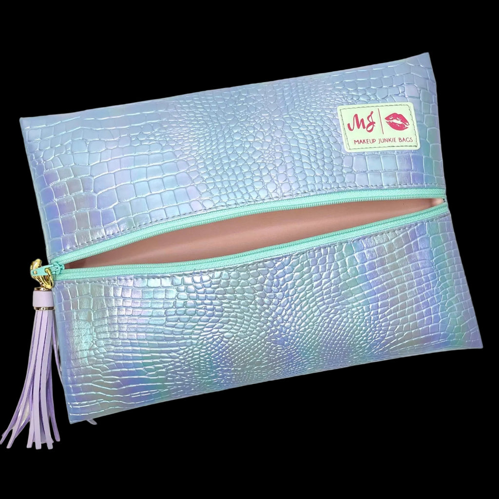 Makeup Junkie | Flat Lay Spill Resistant Bag : Iridescent Gator