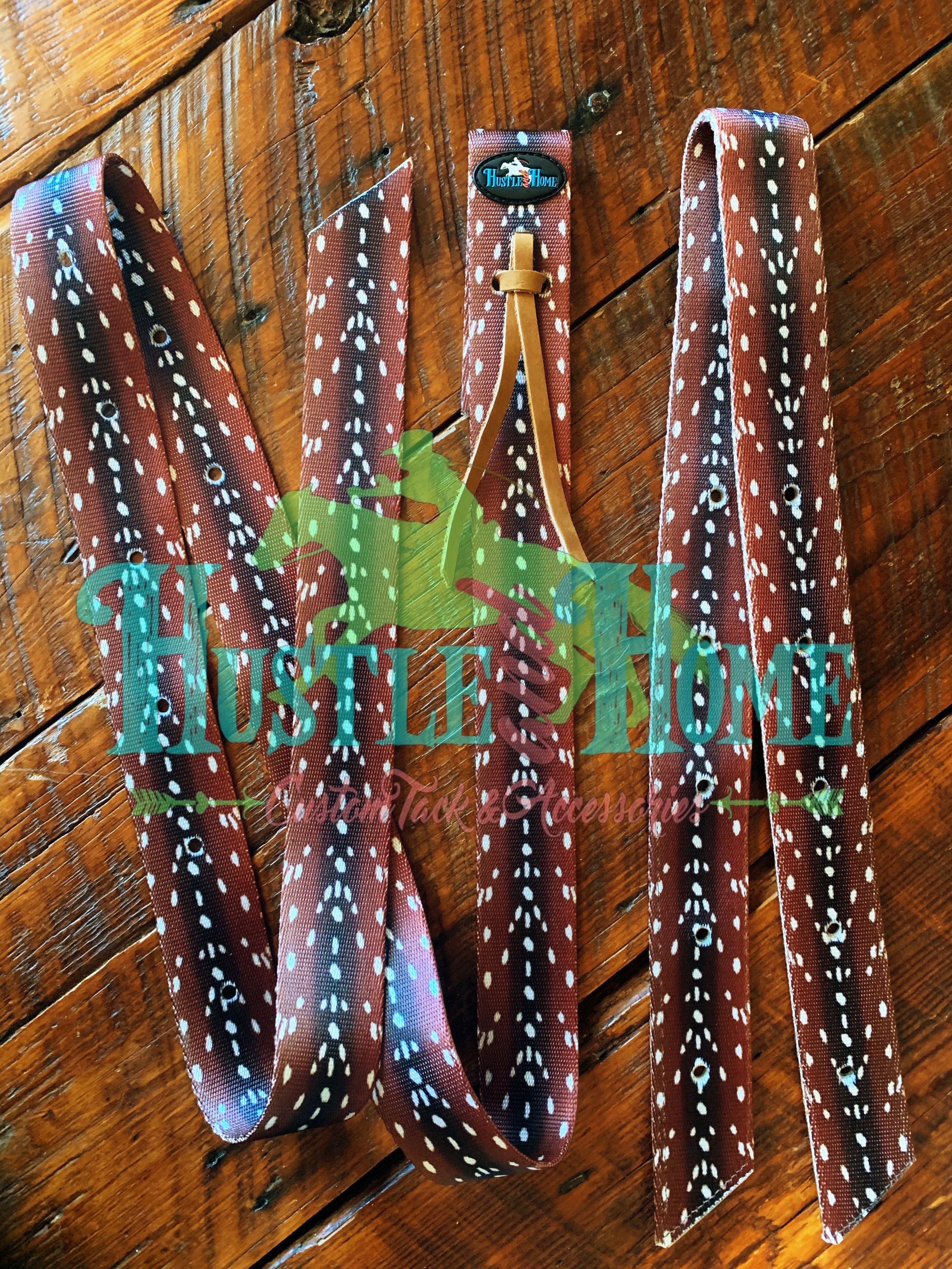 Hustle and Home Axis Deer Cinch Strap Set