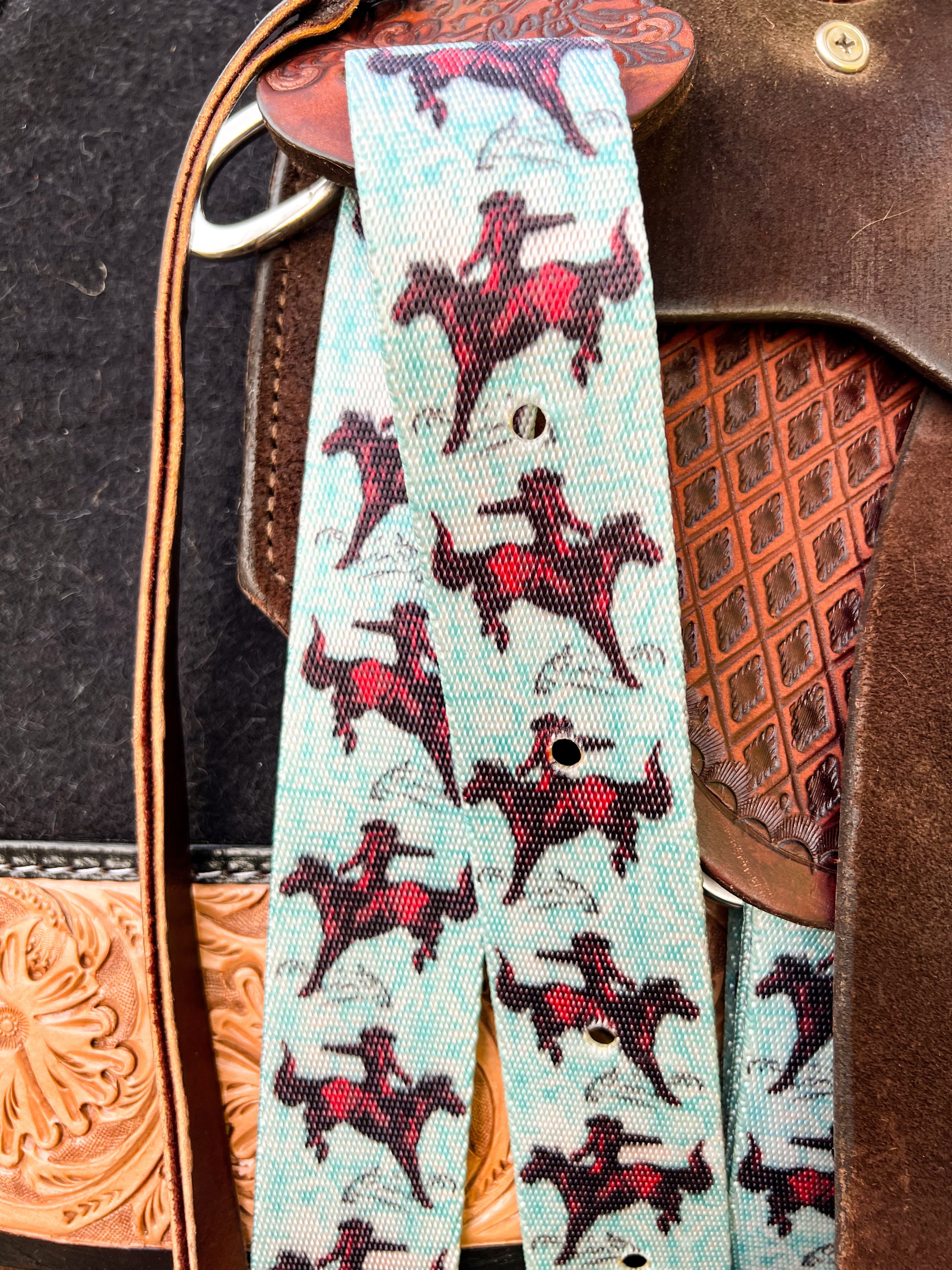 Hustle and Home Western Wednesday Cinch Strap Set